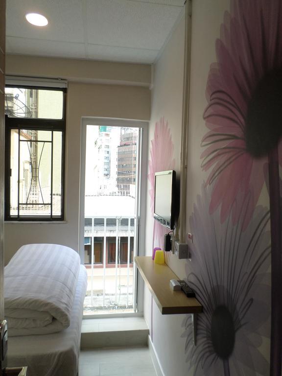 קוולון Sunrise Royal - Boutique Hostel מראה חיצוני תמונה