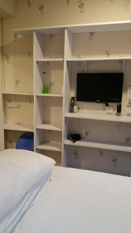 קוולון Sunrise Royal - Boutique Hostel מראה חיצוני תמונה
